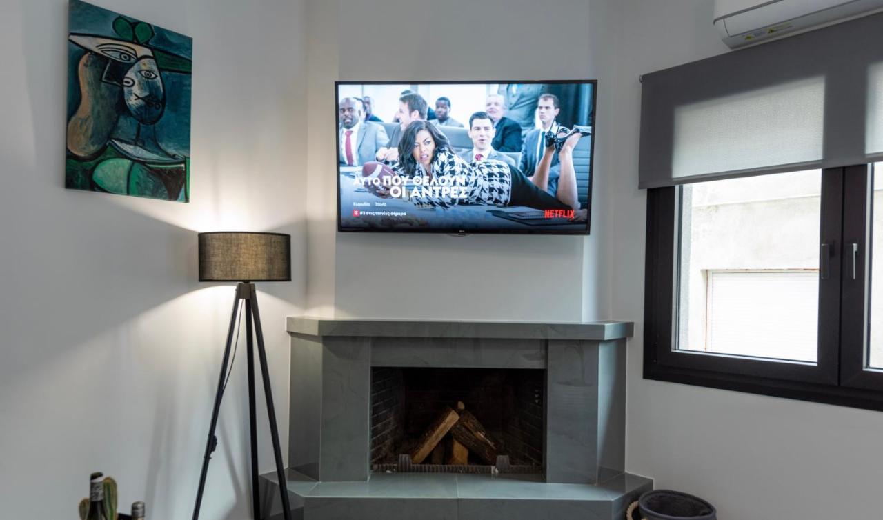 Frourio Lodge Α2 라리사 외부 사진